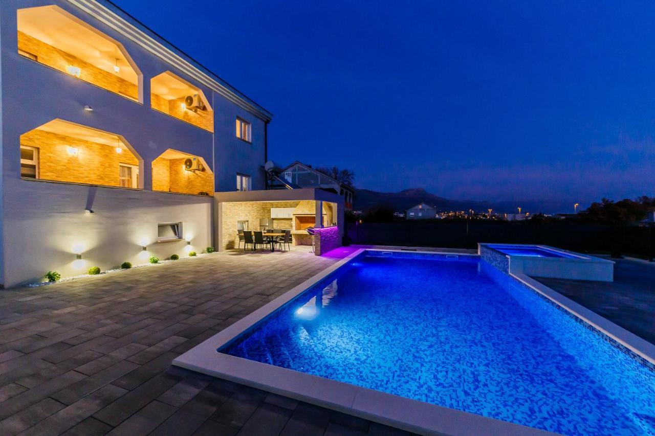 Villa Lamarin Kastela Ngoại thất bức ảnh