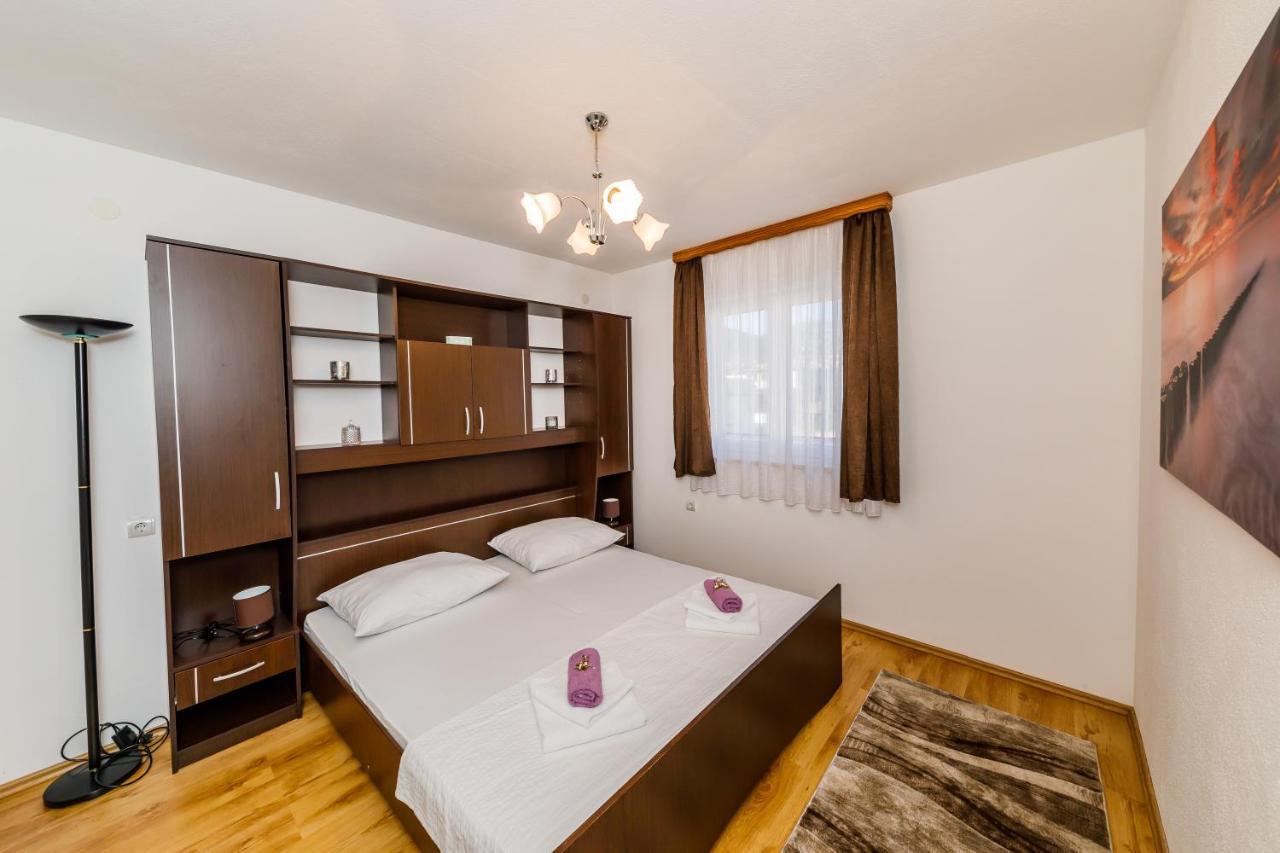 Villa Lamarin Kastela Ngoại thất bức ảnh