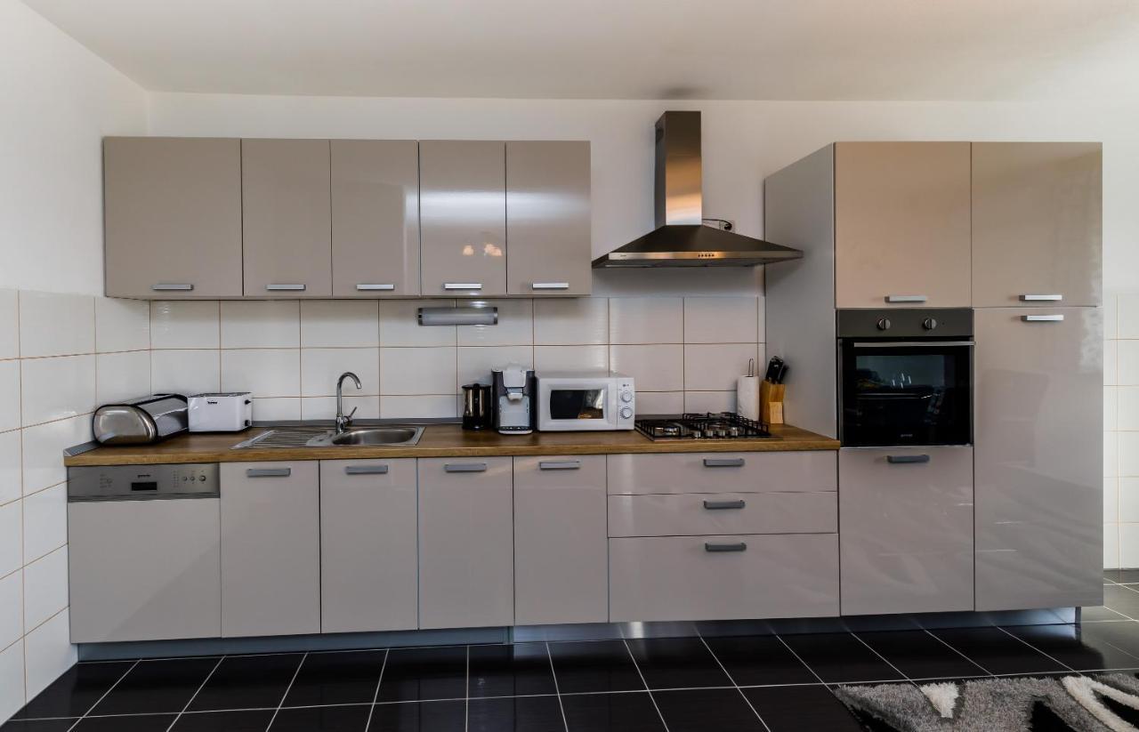 Villa Lamarin Kastela Ngoại thất bức ảnh