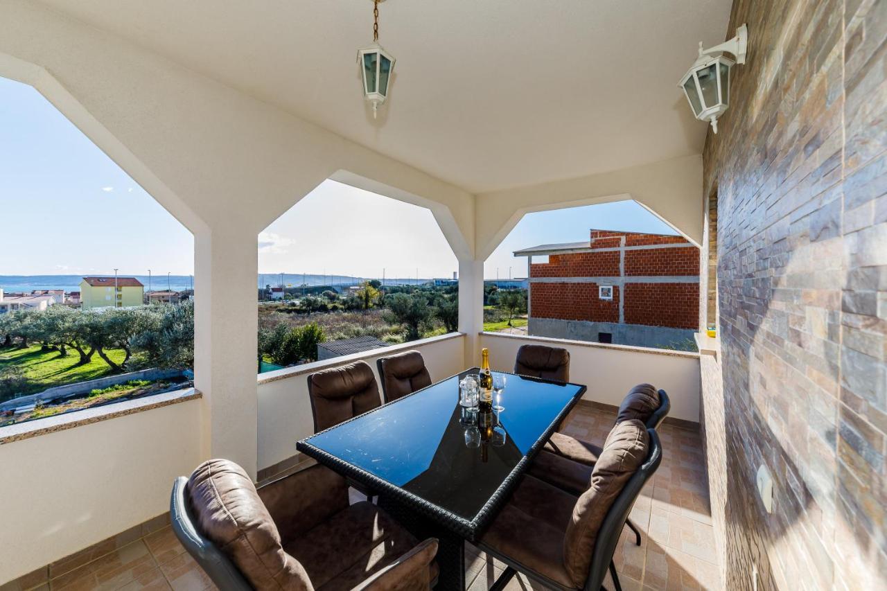 Villa Lamarin Kastela Ngoại thất bức ảnh