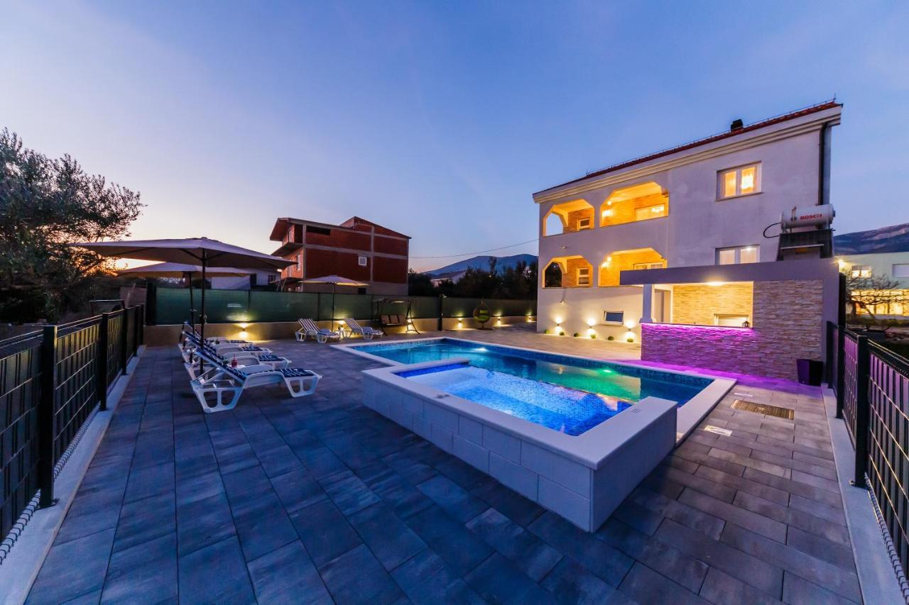 Villa Lamarin Kastela Ngoại thất bức ảnh